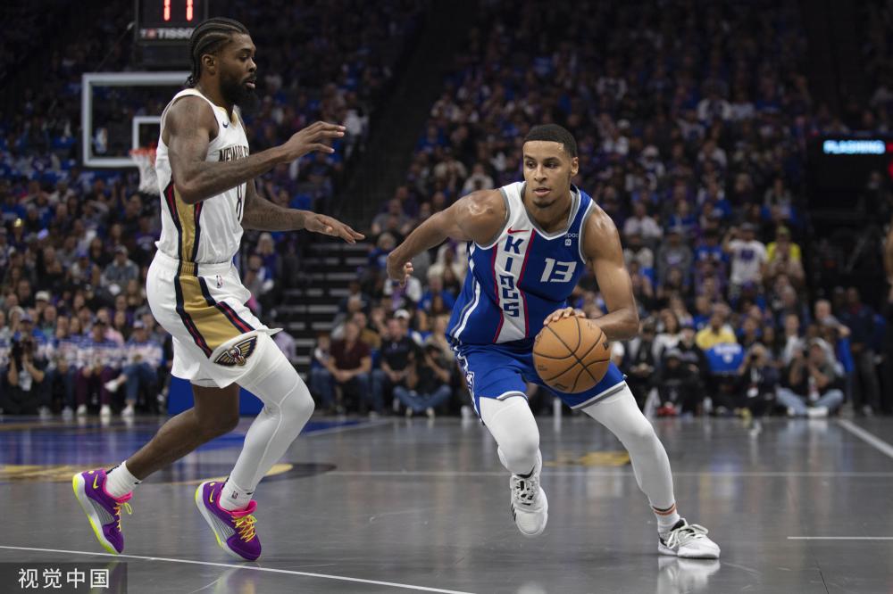 首夺F1中 首夺F1中