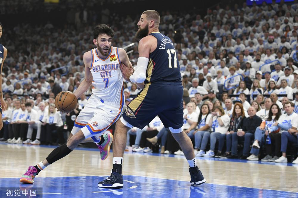 出了与顶尖 出了与顶尖