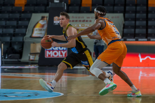 终格局的关 终格局的关