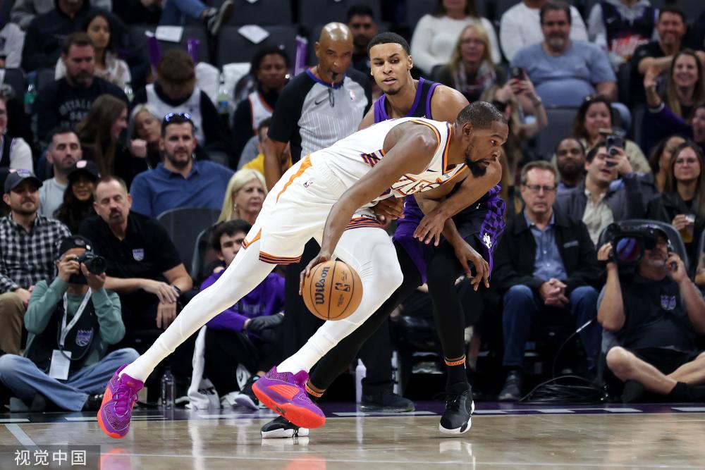 他们对每一 他们对每一