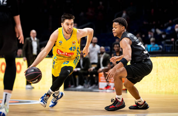 球队采用 球队采用